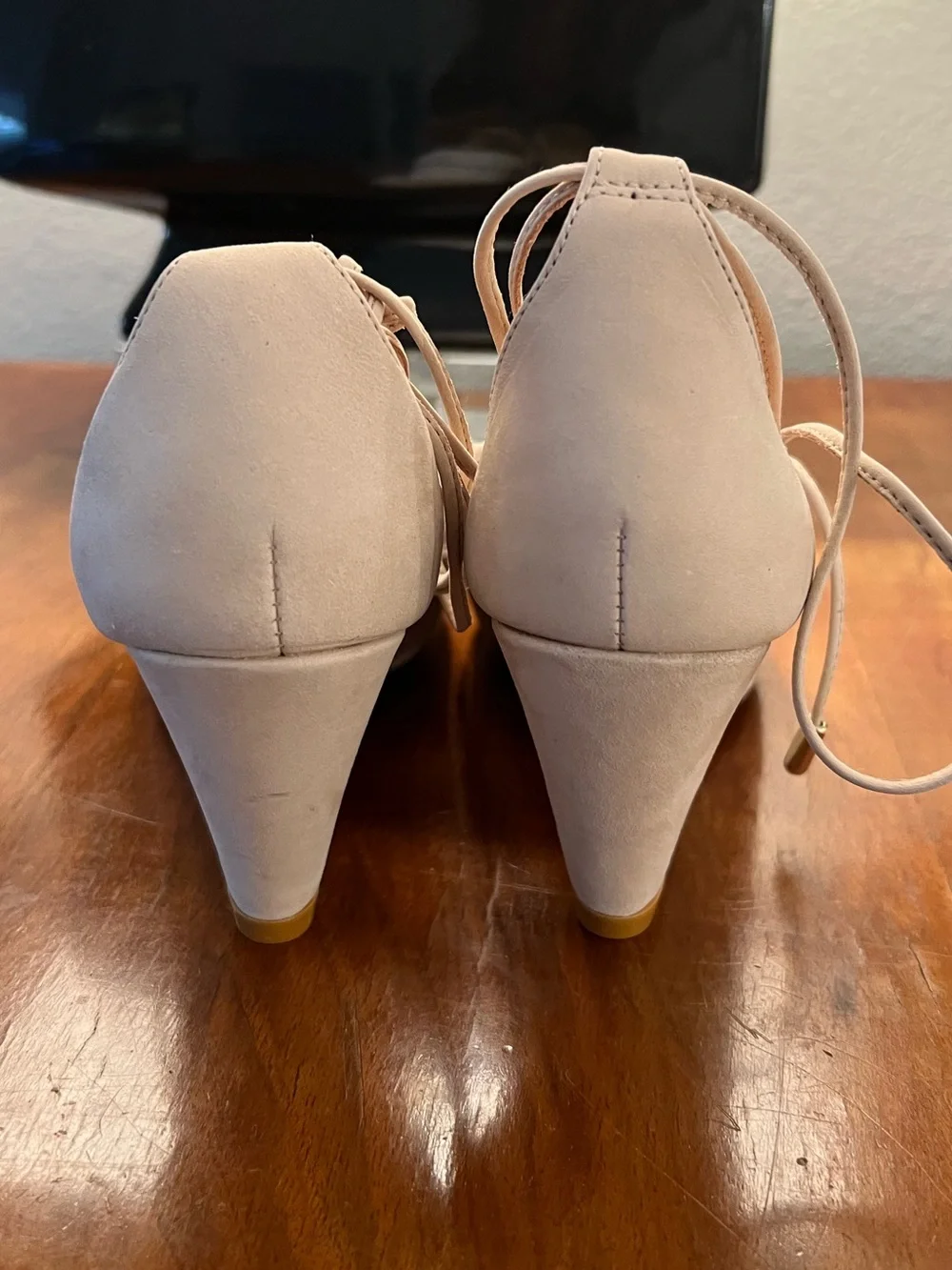 Schutz Nude Nubuck Leather Lace Up Wedge Heels Size 8 NIB